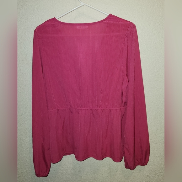 Intempo Surplice Faux-Wrap Long Sleeve Top - Picture 4 of 8